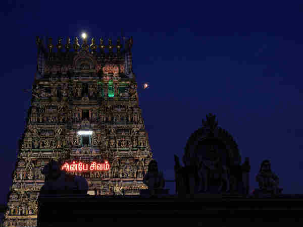 கோயில்கள்: கோயில்கள்: