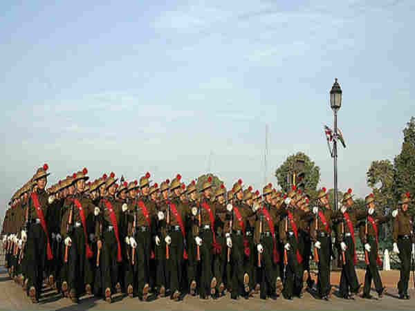 நுளைவுசீட்டின் கட்டணம் எவ்வளவு: 