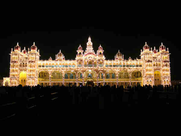 மைசூர் அரண்மனை: மைசூர் அரண்மனை: