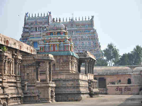 பூஜை நேரங்கள்: 