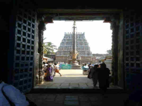 திருநாகேஸ்வரம் ராகு கோயில் - அமைப்பு: திருநாகேஸ்வரம் ராகு கோயில் - அமைப்பு: