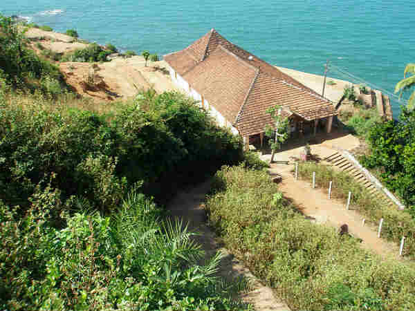 ஆத்மலிங்கமாக காட்சி தரும் சிவன்: 