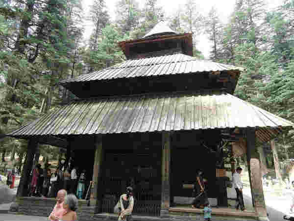 ஹிடும்பி கோயிலின் அமைப்பு: 