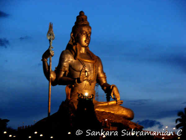 முருதேஸ்வரர் கோயில் - புராண வரலாறு: 