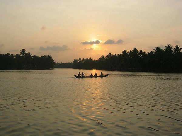 குட்டநாடு !!