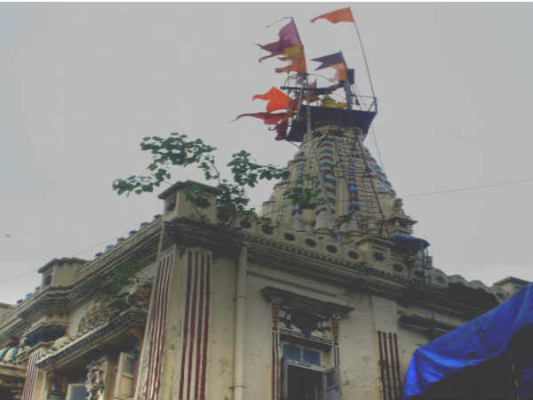 மும்பாதேவி கோயில் !!