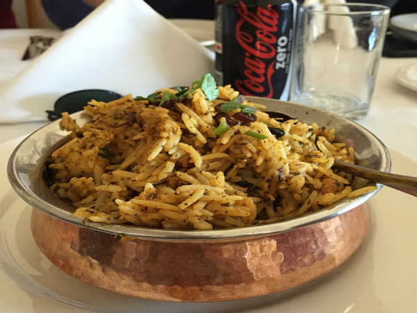 பாம்பே பிரியாணி: 