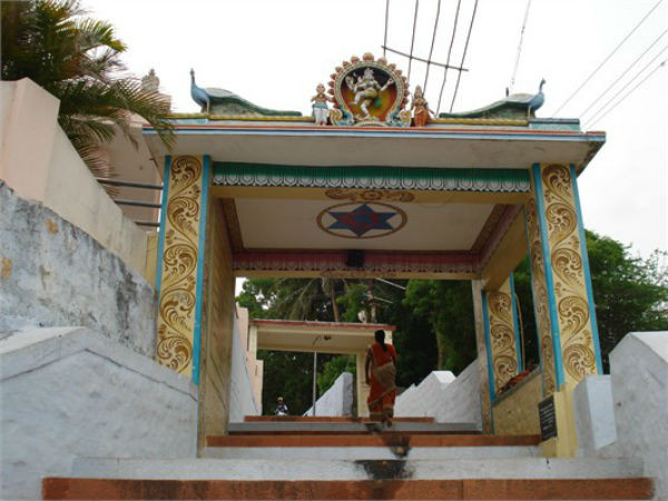 சுப்பிரமணியர் கோவில் நுழைவு வாயில் சுப்பிரமணியர் கோவில் நுழைவு வாயில்