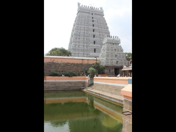 எப்படி செல்லலாம் எப்படி செல்லலாம்