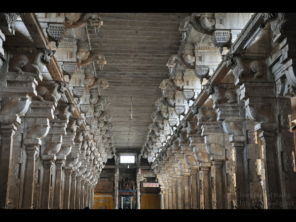 கோவிலின் கட்டடக்கலை கோவிலின் கட்டடக்கலை