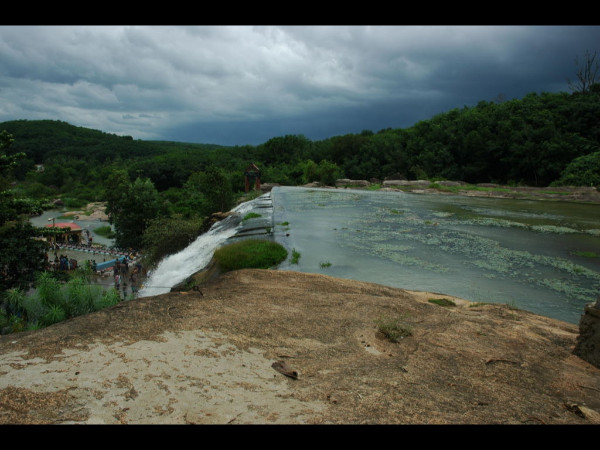 அருகிலுள்ள சுற்றுலாத் தளங்கள்