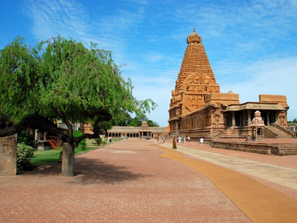 தஞ்சாவூர்