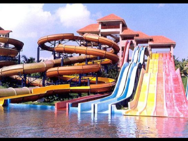 அதிசயம் கேளிக்கைப் பூங்கா (தீம் பார்க்)