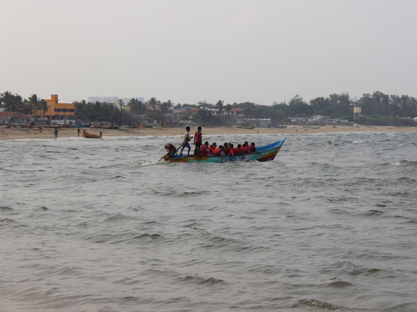 நம்ம சென்னையிலும் ஒரு கோவளம் பீச்