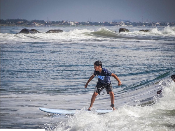 நம்ம சென்னையிலும் ஒரு கோவளம் பீச்