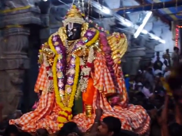 சிலையின் எடை அதிகரிப்பு சிலையின் எடை அதிகரிப்பு