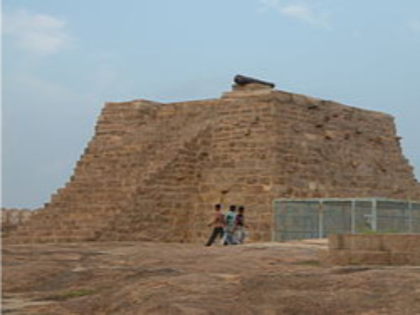 பீரங்கி நடைமேடை பீரங்கி நடைமேடை
