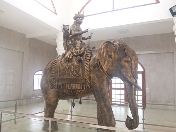 மணிமண்டபம் மணிமண்டபம்