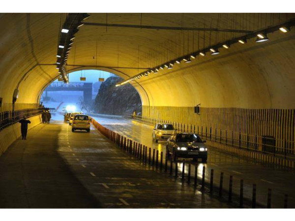 பட்னிடாப் சுரங்கப்பாதை