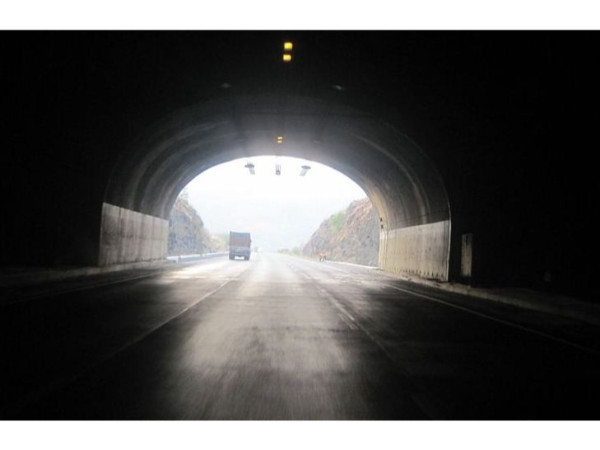 கம்ஷெட் மேற்கு சுரங்கப்பாதை