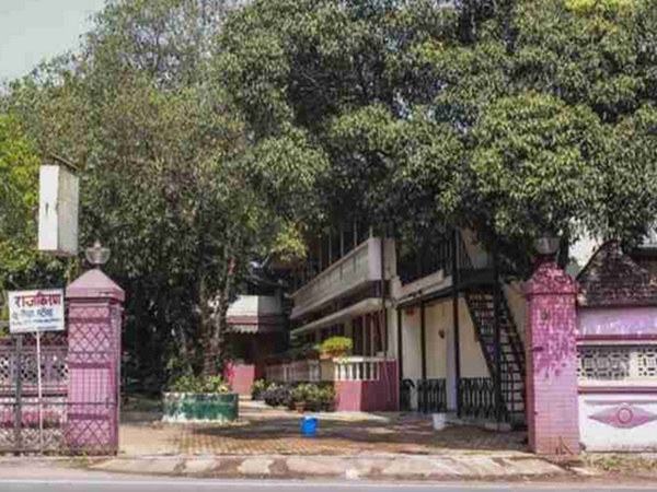 ஹோட்டல் பேய்