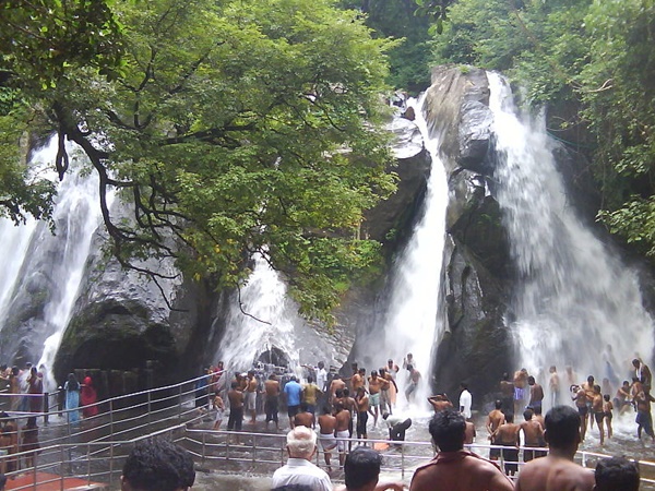 ஐந்தருவி 