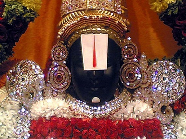 கற்சிலைகளில் சொரசொரப்புத்தன்மை கற்சிலைகளில் சொரசொரப்புத்தன்மை