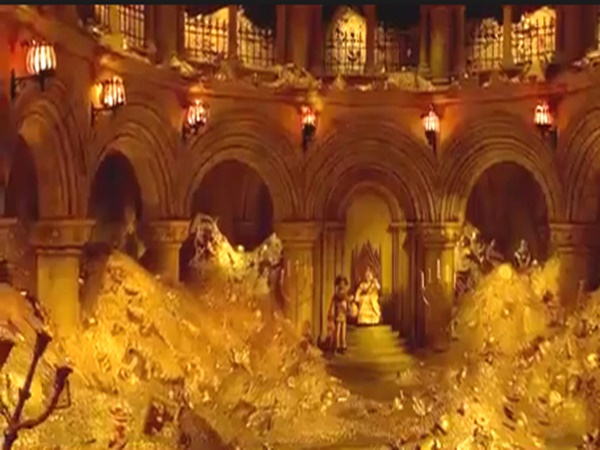 மிதமிஞ்சிய பொக்கிஷங்கள்