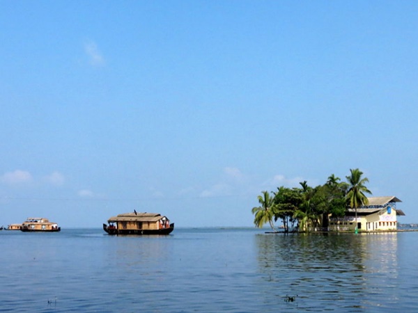 ஆலப்புழா ஆலப்புழா