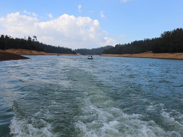 பைக்காரா உங்களை அன்புடன் வரவேற்கிறது