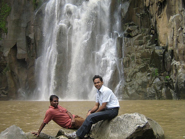 பாதாள் பாணி