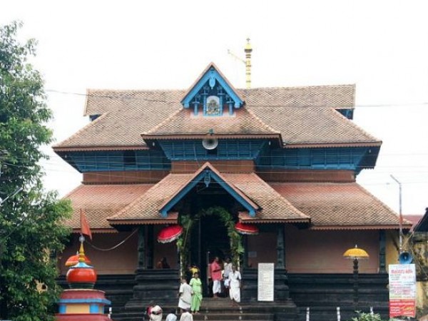 எந்த உடைகள் அணியலாம்