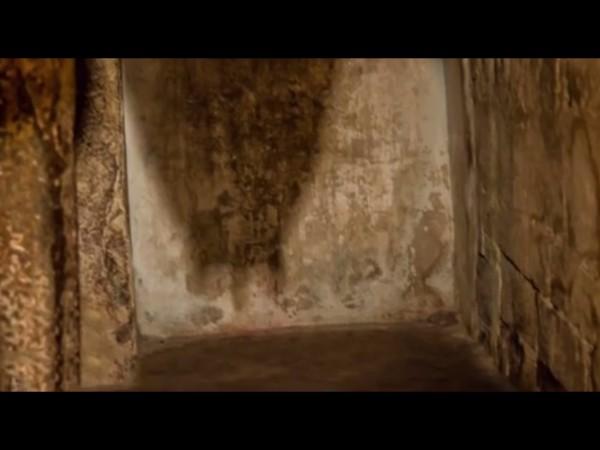 படையெடுப்பால் அழிந்த அற்புதங்கள்