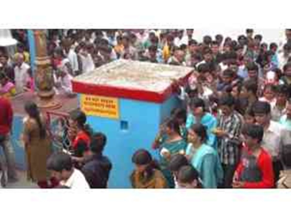 சுயம்பாக தோன்றியவர் சுயம்பாக தோன்றியவர்
