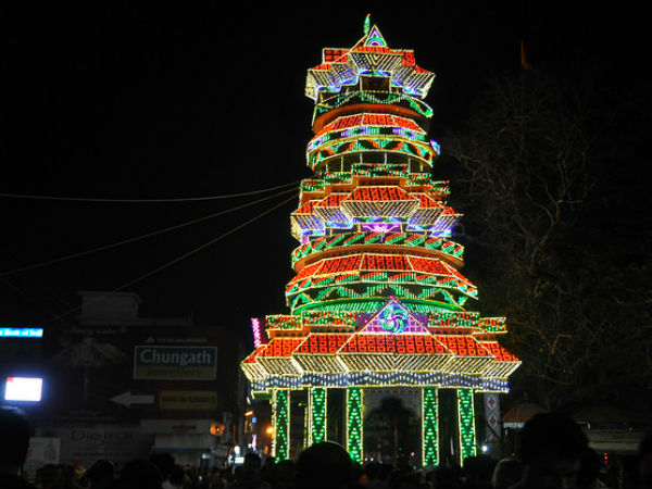 பூரங்களின் பூரமான – திரிசூர் பூரத்திருவிழா: பூரங்களின் பூரமான – திரிசூர் பூரத்திருவிழா: