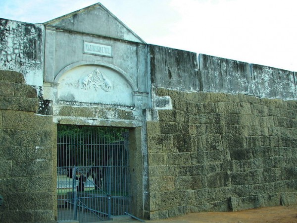 நுழைவுவாயில்