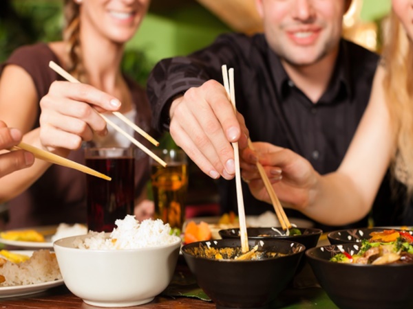 எங்கு சாப்பிடலாம்?