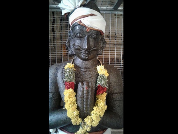 இவர்களது காலம் இவர்களது காலம்