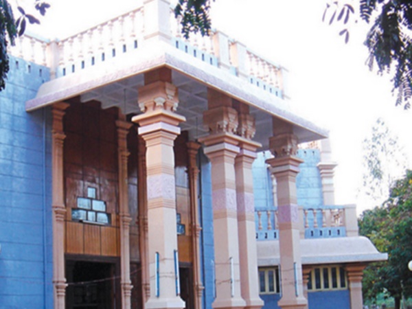 கண்ணதாசன் மணி மண்டபம் கண்ணதாசன் மணி மண்டபம்
