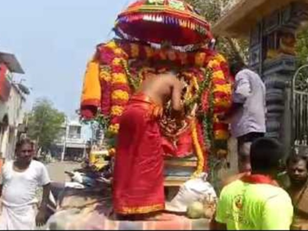 மேலும் உள்ள கடவுளர்கள்