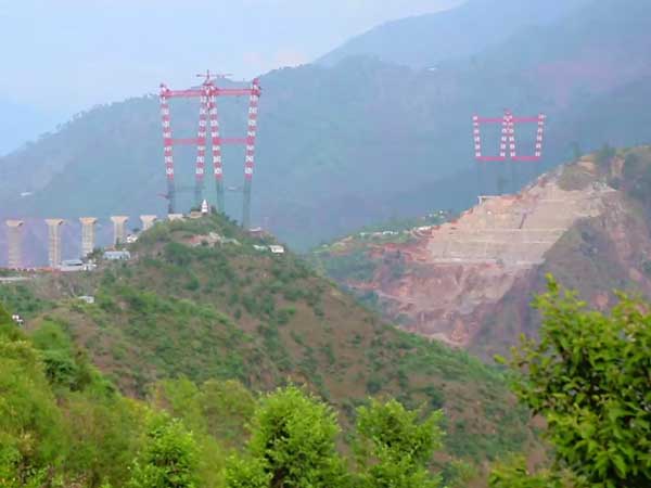  முழுவீச்சில் நடைபெறும் வேலை