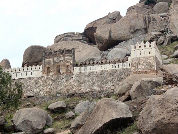 பெங்களூரு அரண்மனை பெங்களூரு அரண்மனை