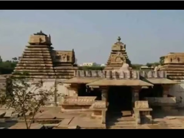 முதல் கருவறை முதல் கருவறை