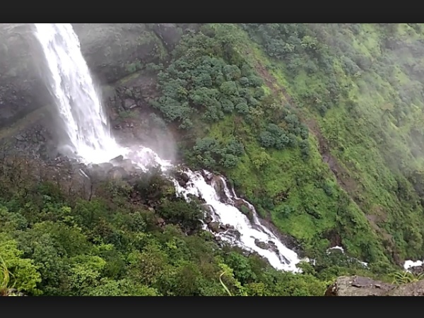 கவர் காட் நீர்வீழ்ச்சி