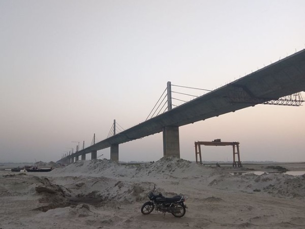  அரா சப்ரா பாலம்