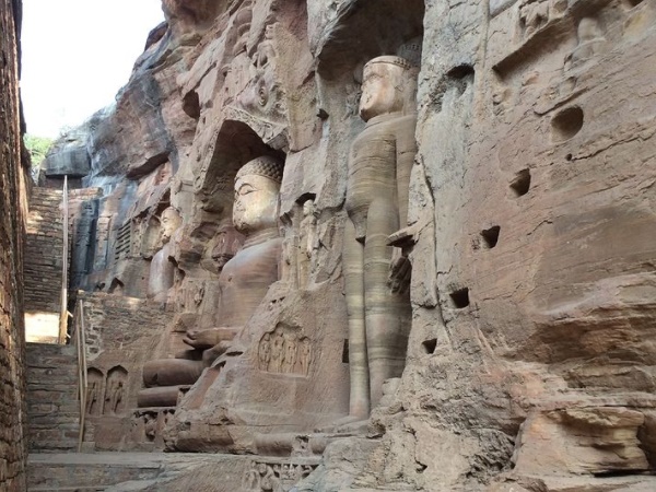 குகைகள்