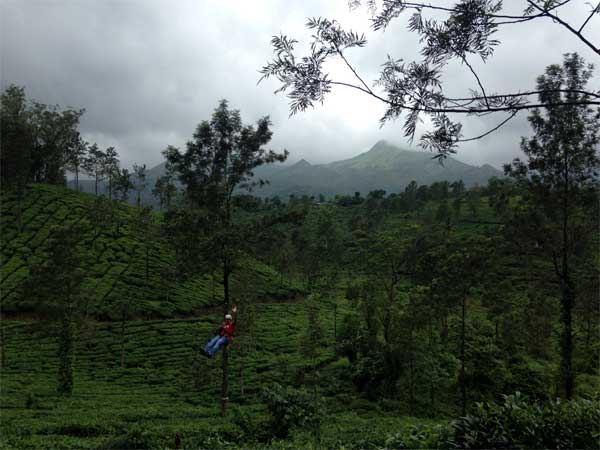  த்ரில்லிங்க் நிறைந்த ஷிப் லைன் பயணம்: