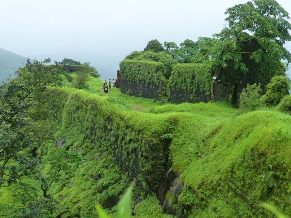 அது ஒரு அழகிய மழைக்காலம் அது ஒரு அழகிய மழைக்காலம்