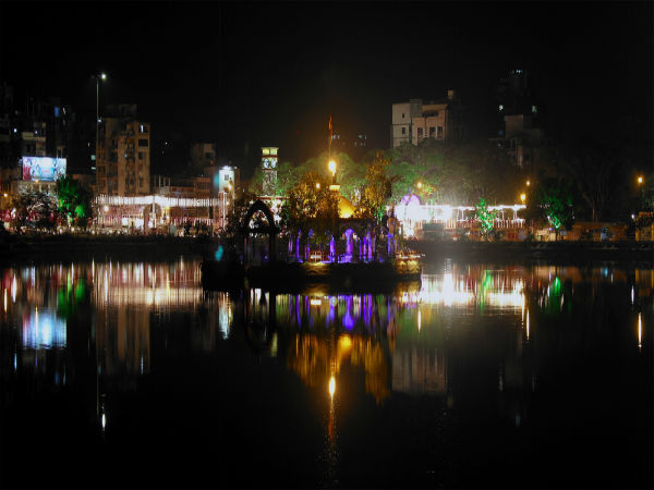  தானேவில் காணப்படும் சிறுக்கடைகள்: