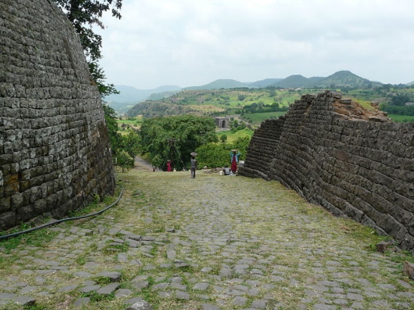  குஜராத்திலிருந்து